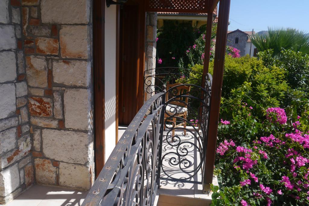 Asur Hotel & Aparts & Villas Далян Екстериор снимка