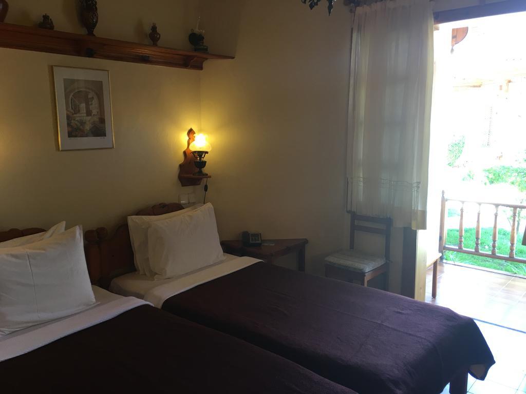 Asur Hotel & Aparts & Villas Далян Екстериор снимка