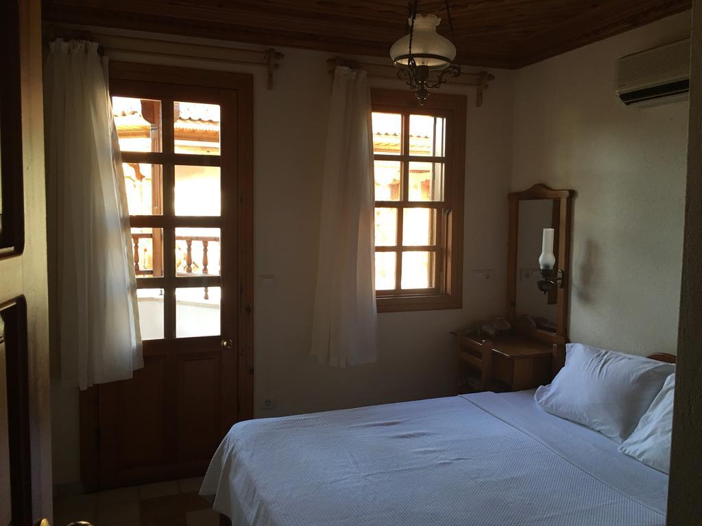 Asur Hotel & Aparts & Villas Далян Екстериор снимка